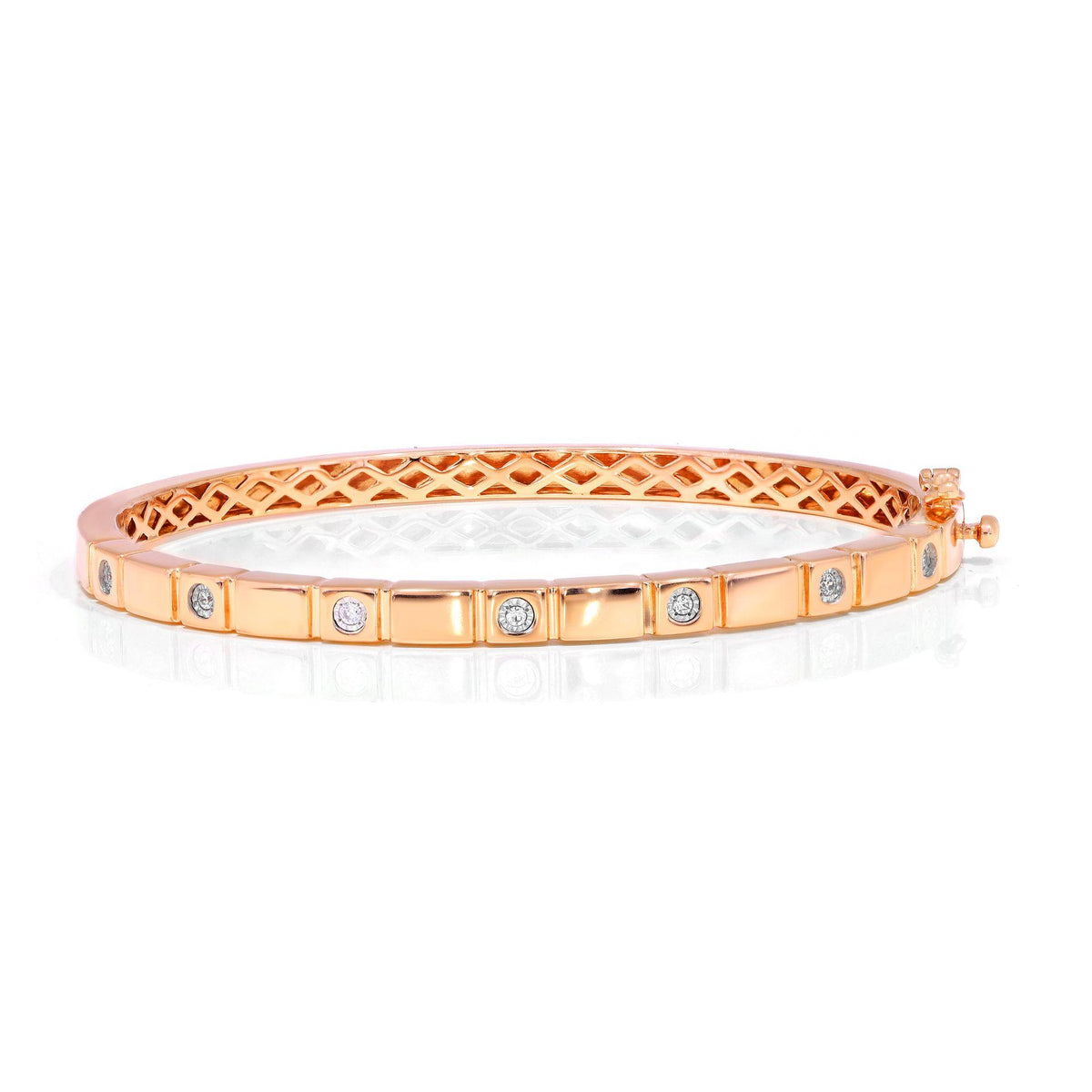 0.50 TCW Round Cut Unique Lab Grown Diamond Bangle for Women