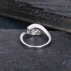 1.00 TCW Round Cut 3 Stone Lab Grown Diamond Ring for Women