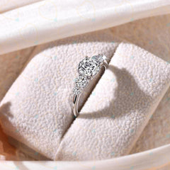 1.00 TCW Round Brilliant Cut 5 Stone Lab Grown Diamond Ring for Women