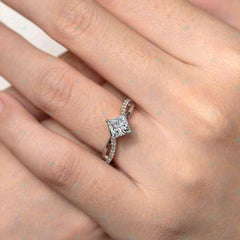 1.00 TCW Princess Cut Split Shank Lab Grown Diamond Ring for Women