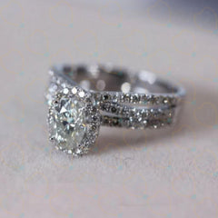 1.00 TCW Oval Cut Bridal Set Lab Grown Diamond Ring for Women