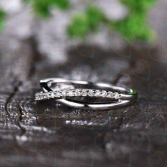 0.70 CTW Round Cut Twisted Lab Grown Diamond Ring for Women