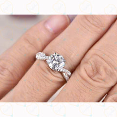 2.00 TCW Round Cut Twisted Lab Grown Diamond Ring for Women