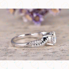 2.00 TCW Round Cut Twisted Lab Grown Diamond Ring for Women