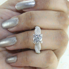 1.00 TCW Round Cut Twisted Lab Grown Diamond Ring for Women