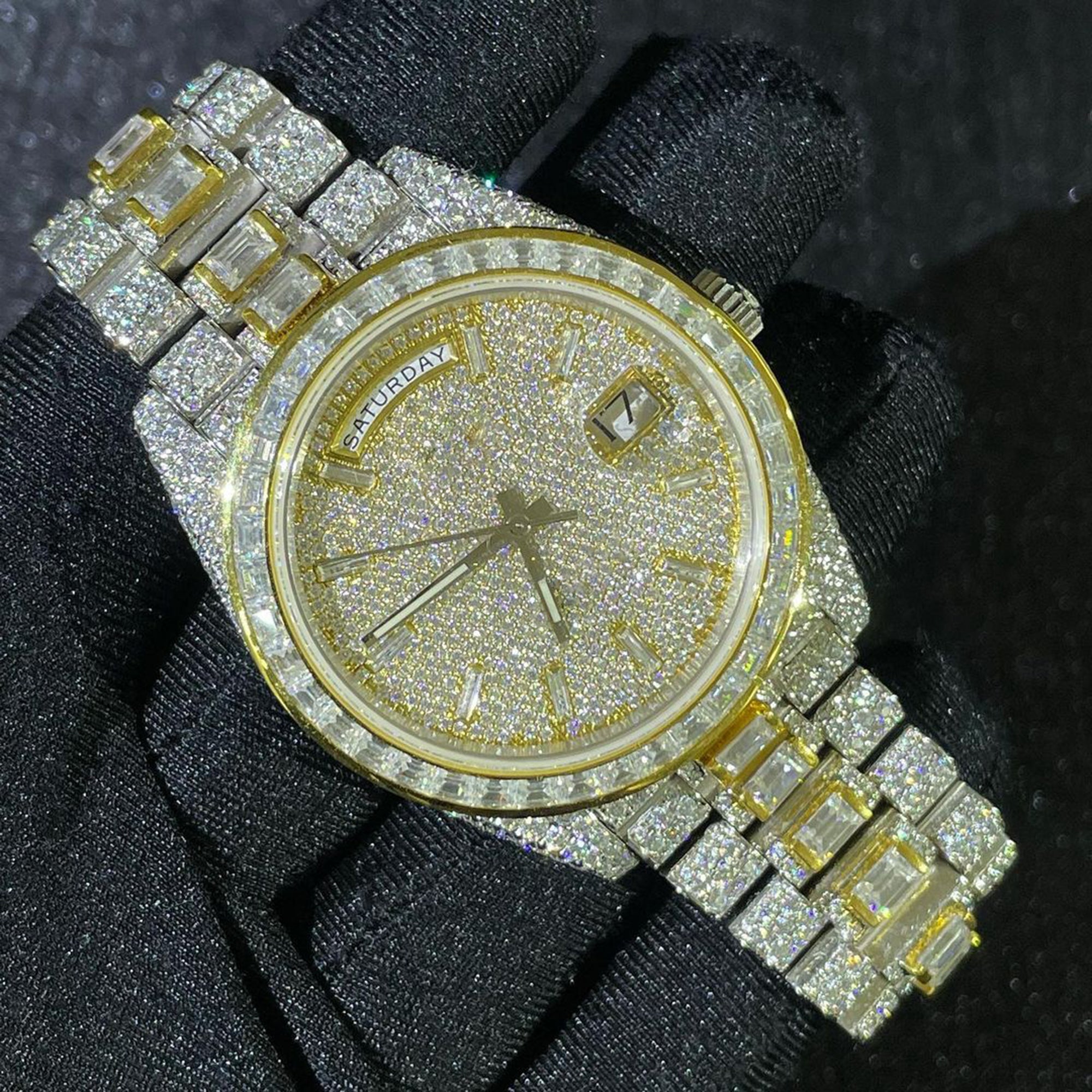 Rolex Watch 41 mm vvs moissanite